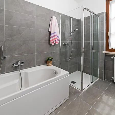 Townhouse 71 - Regarda Travel Tatil Evi Bardolino