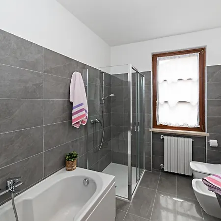 Townhouse 71 - Regarda Travel Tatil Evi