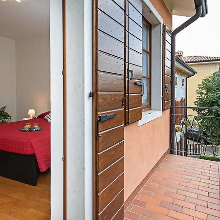 Townhouse 71 - Regarda Travel Tatil Evi Bardolino