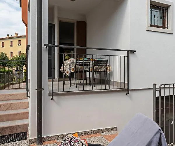 Townhouse 71 - Regarda Travel 度假居