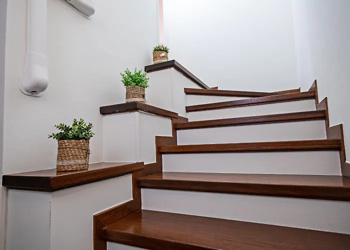 Townhouse 71 - Regarda Travel * 巴多利诺